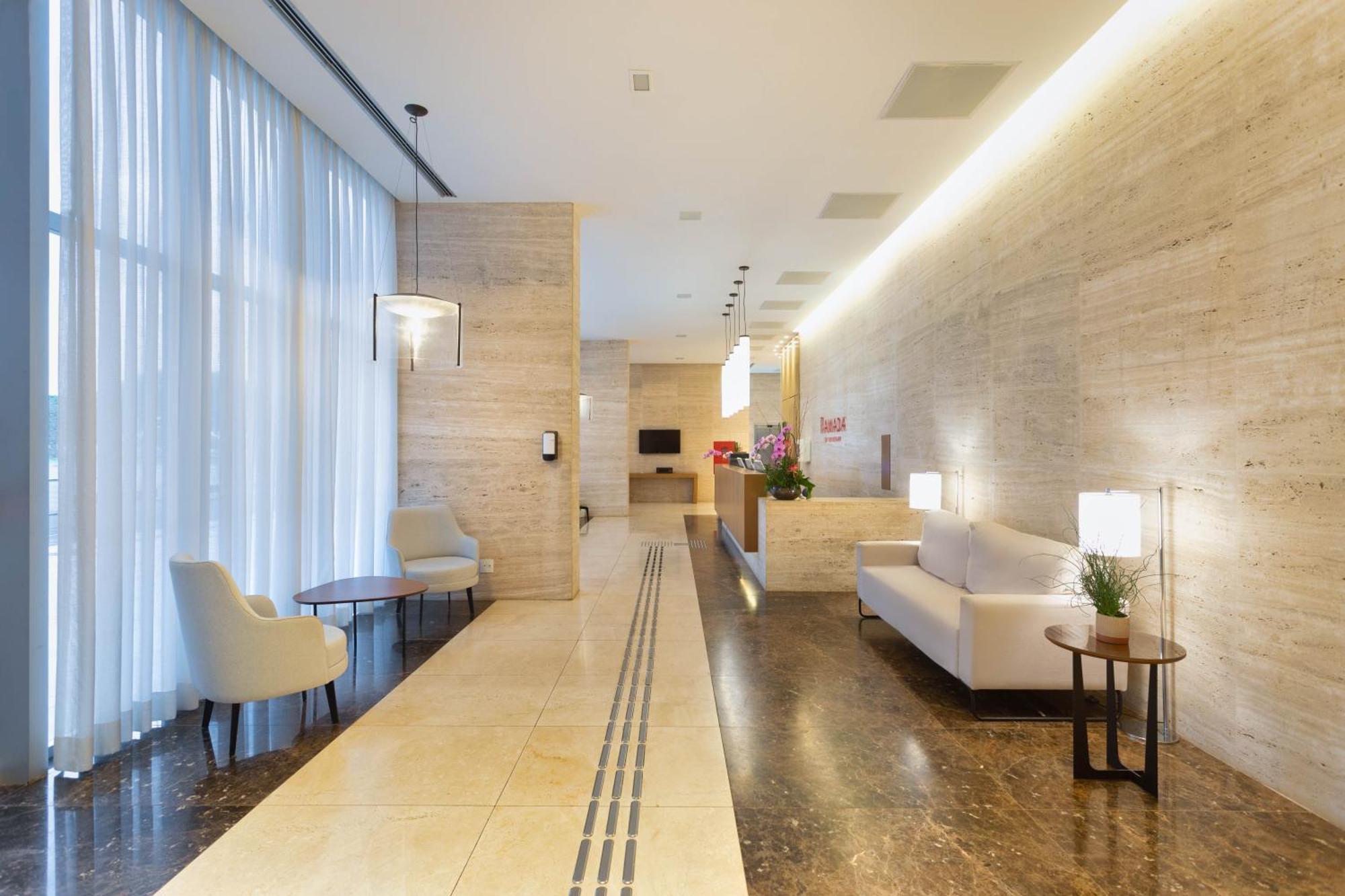 ホテル Ramada By Wyndham Brasilia Alvorada エクステリア 写真